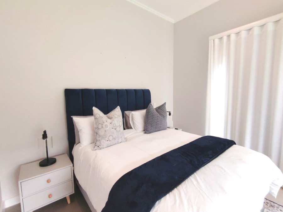 To Let 6 Bedroom Property for Rent in Brackenridge Western Cape